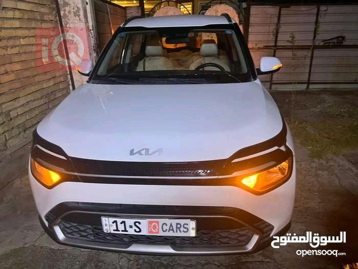 كيا كارينز